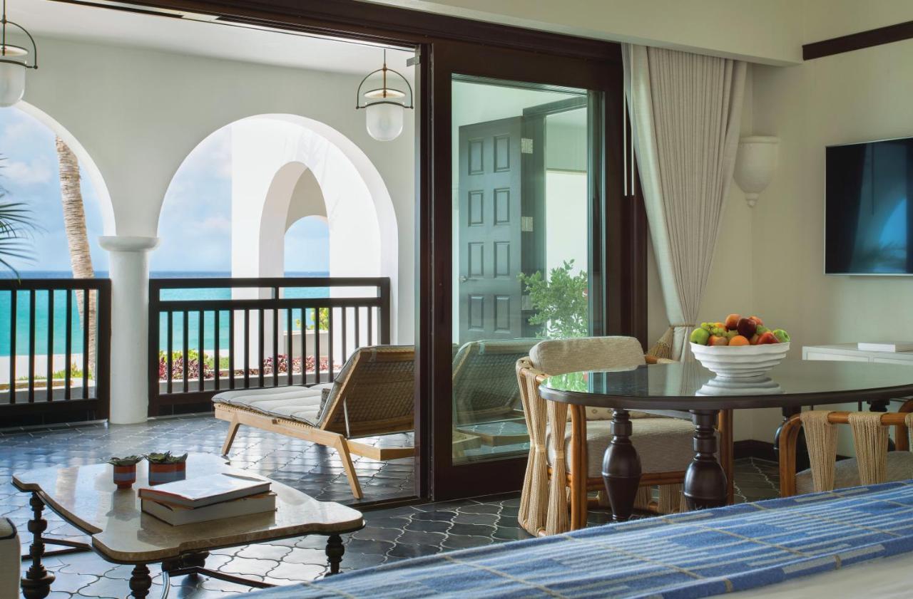 Beachfront Premium Guestrooms