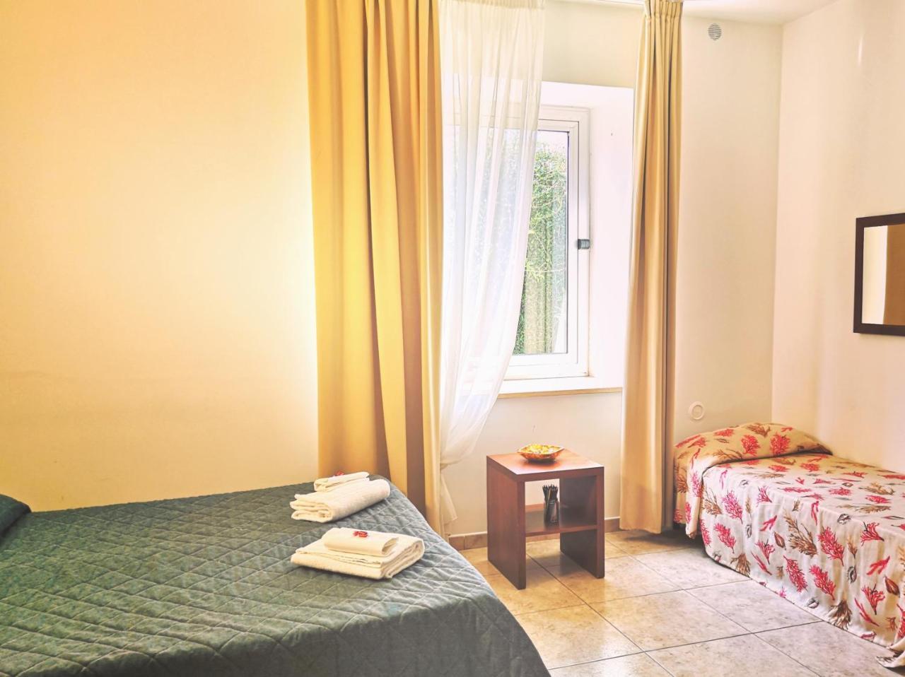 Classic Triple Room,752539118:JPEG
