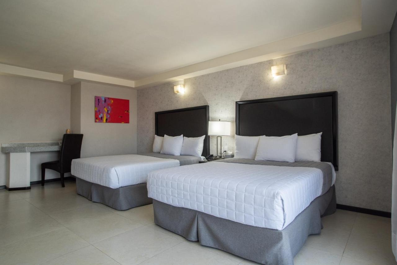Queen Room Two Queen Beds