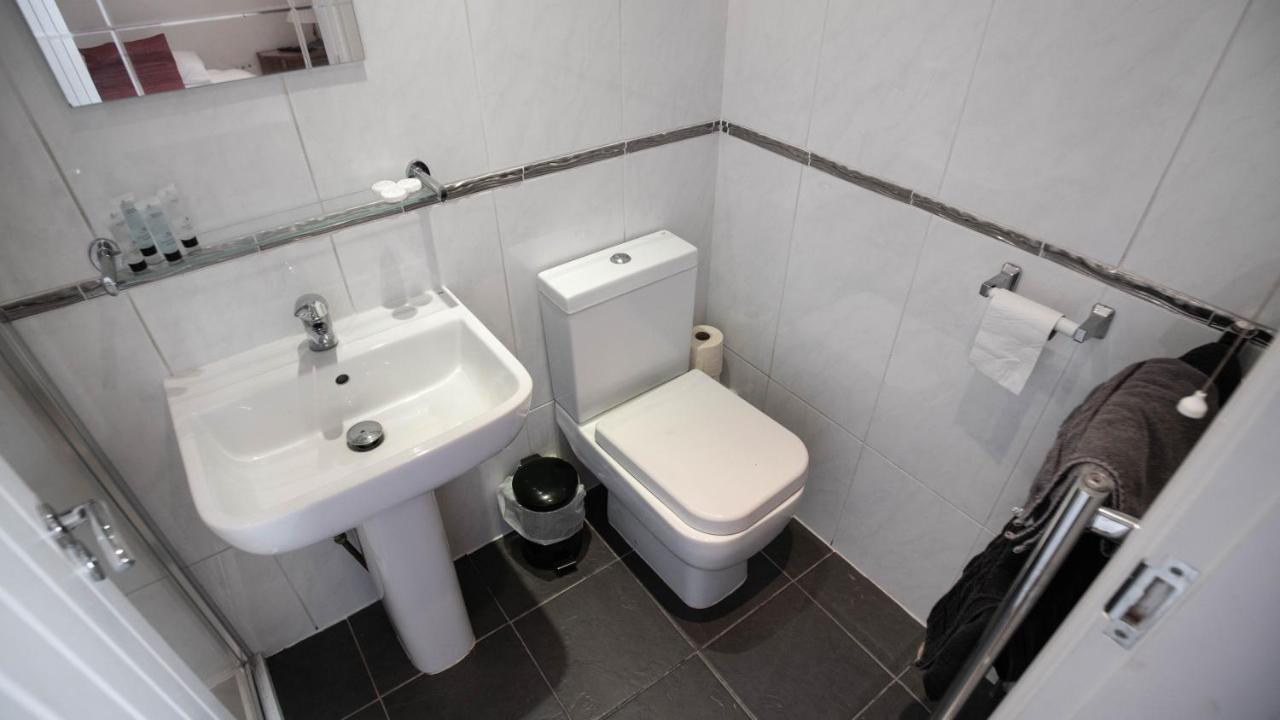 Small Twin Room