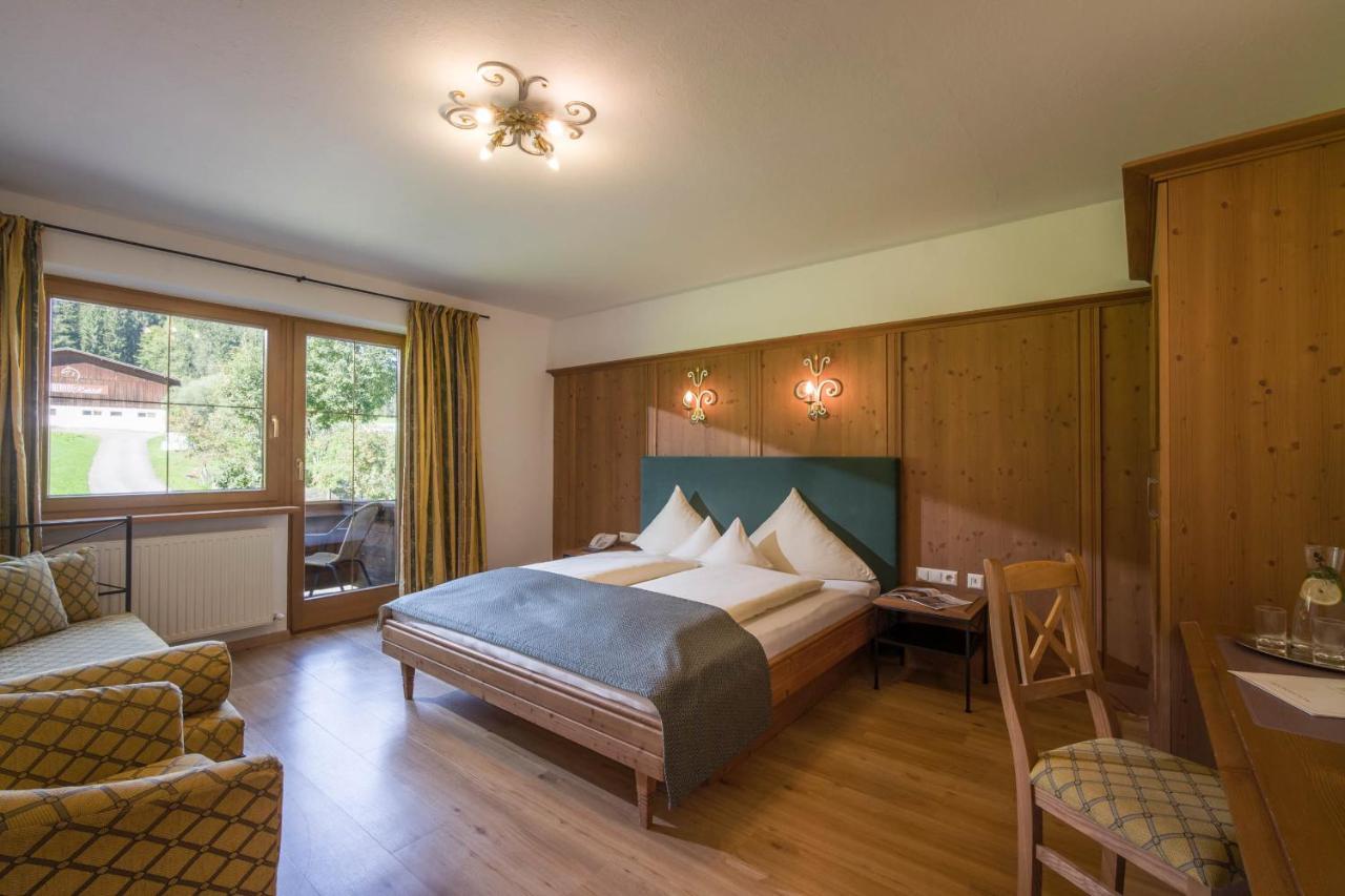 Familienzimmer mit Balkon