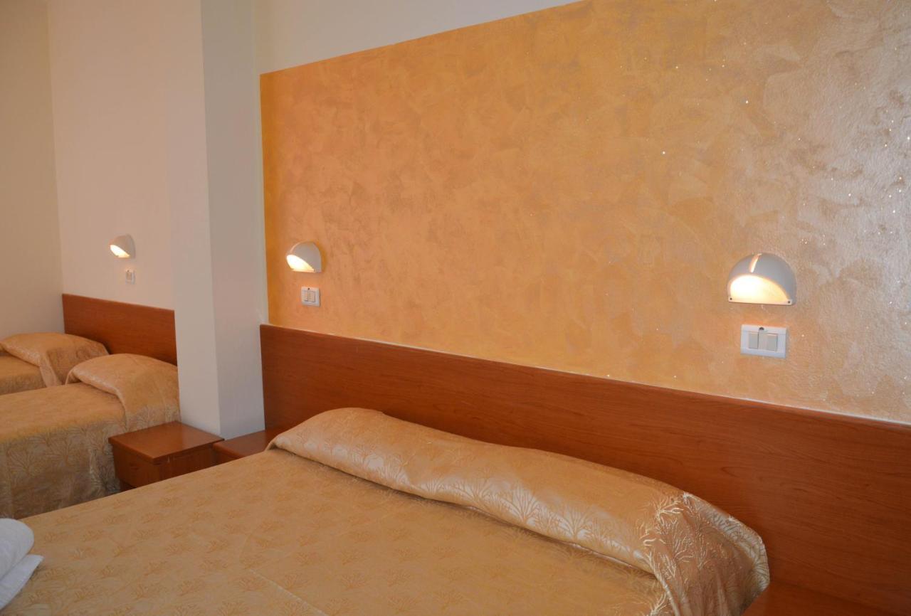 Quadruple Room,763243357:JPEG