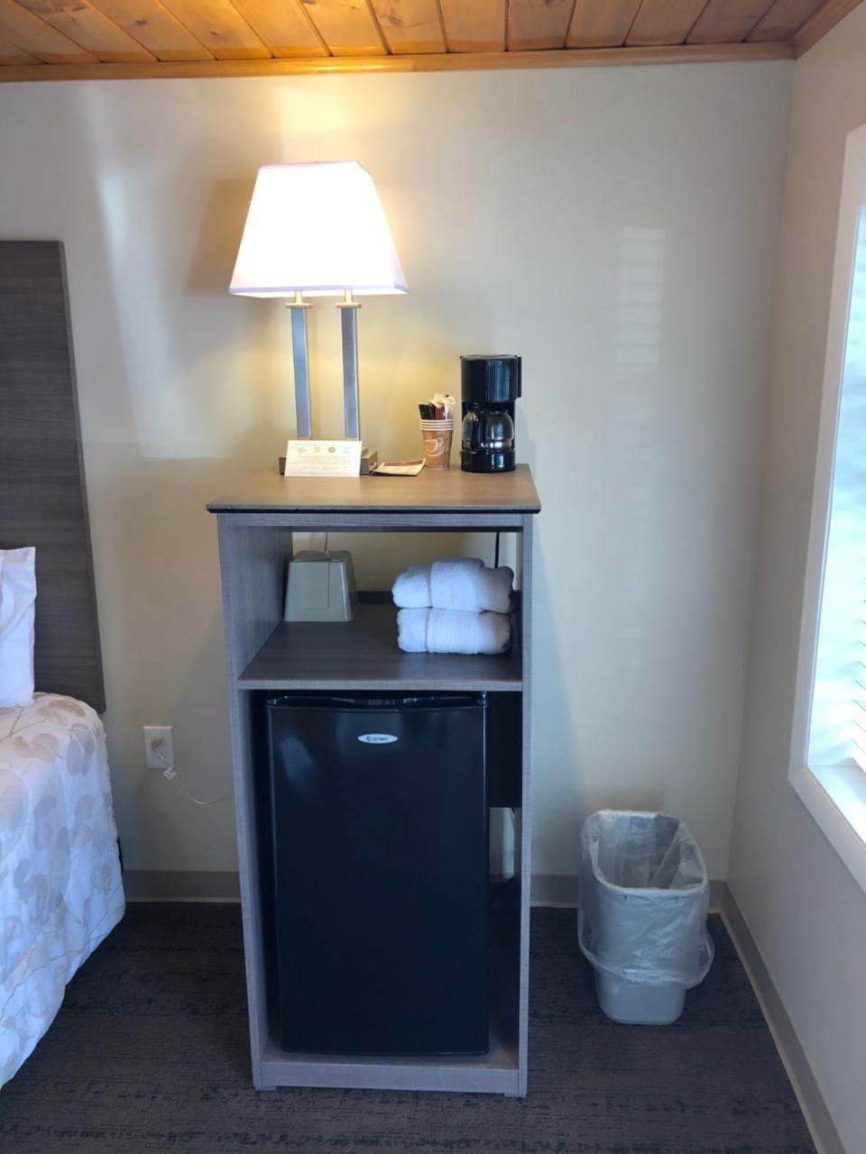 Economy Twin Room