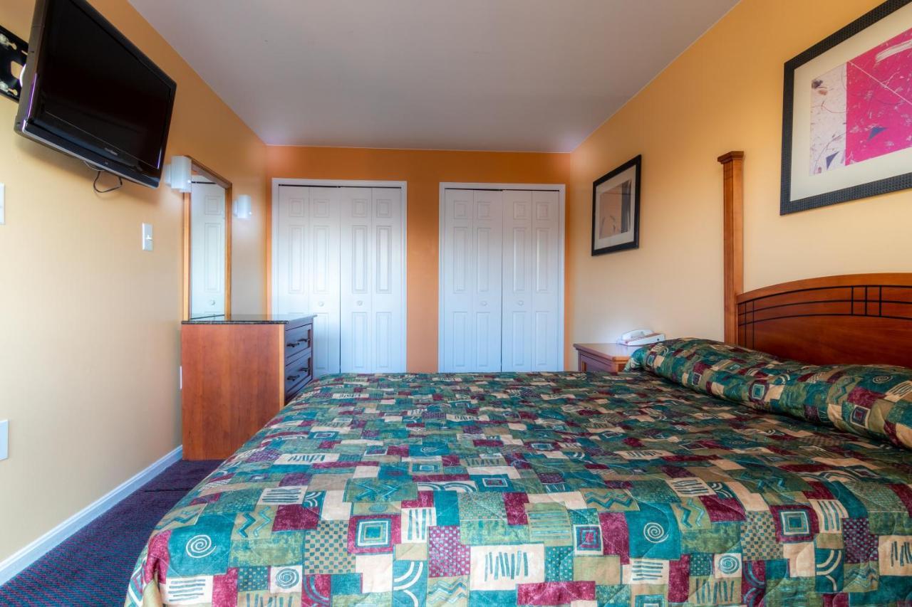 Queen Suite
