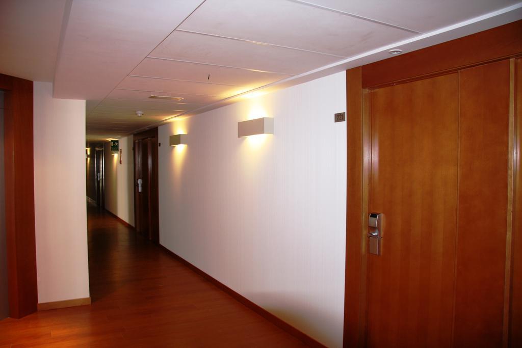 Quarto Individual