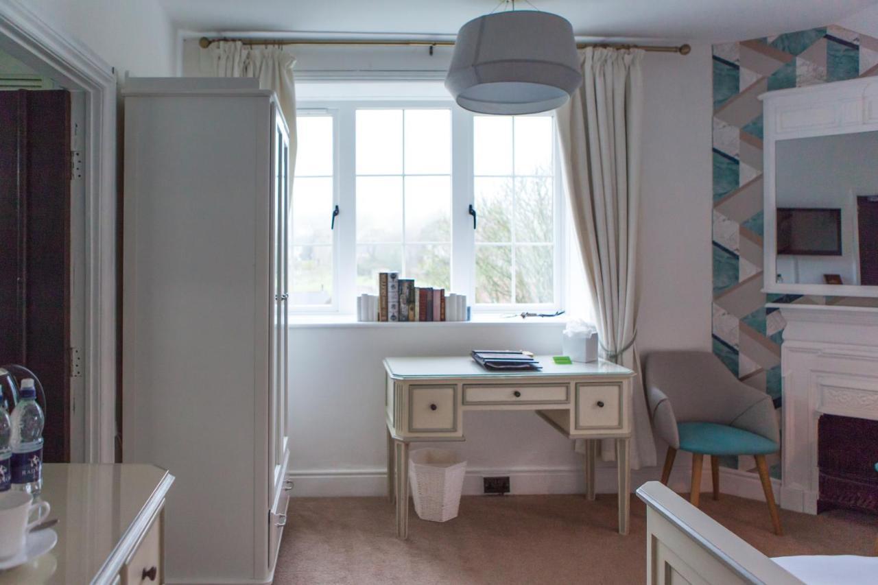 Standard King Room