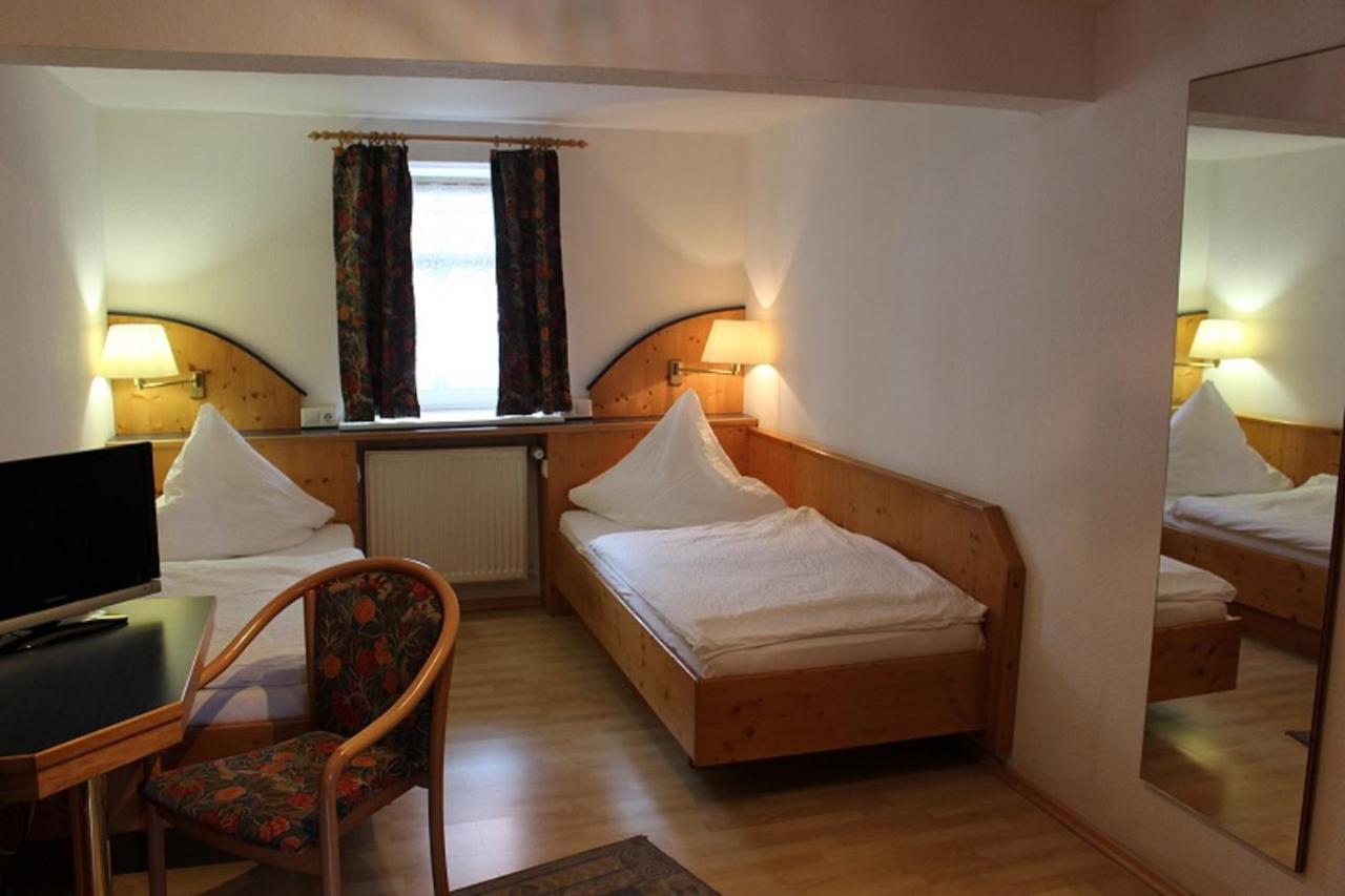 Zweibettzimmer