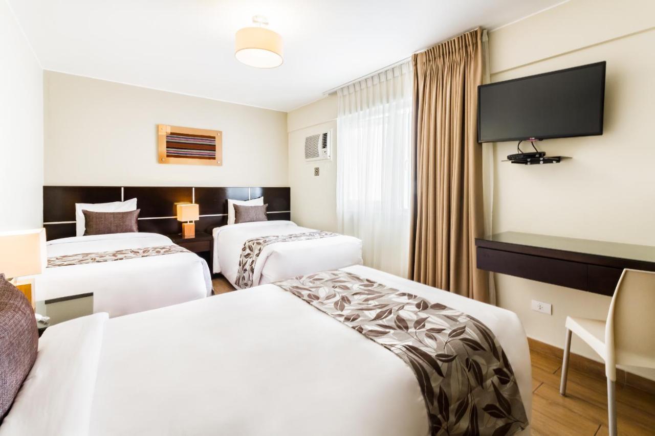 Triple Room