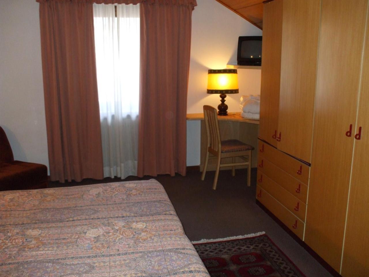 Budget Single Room