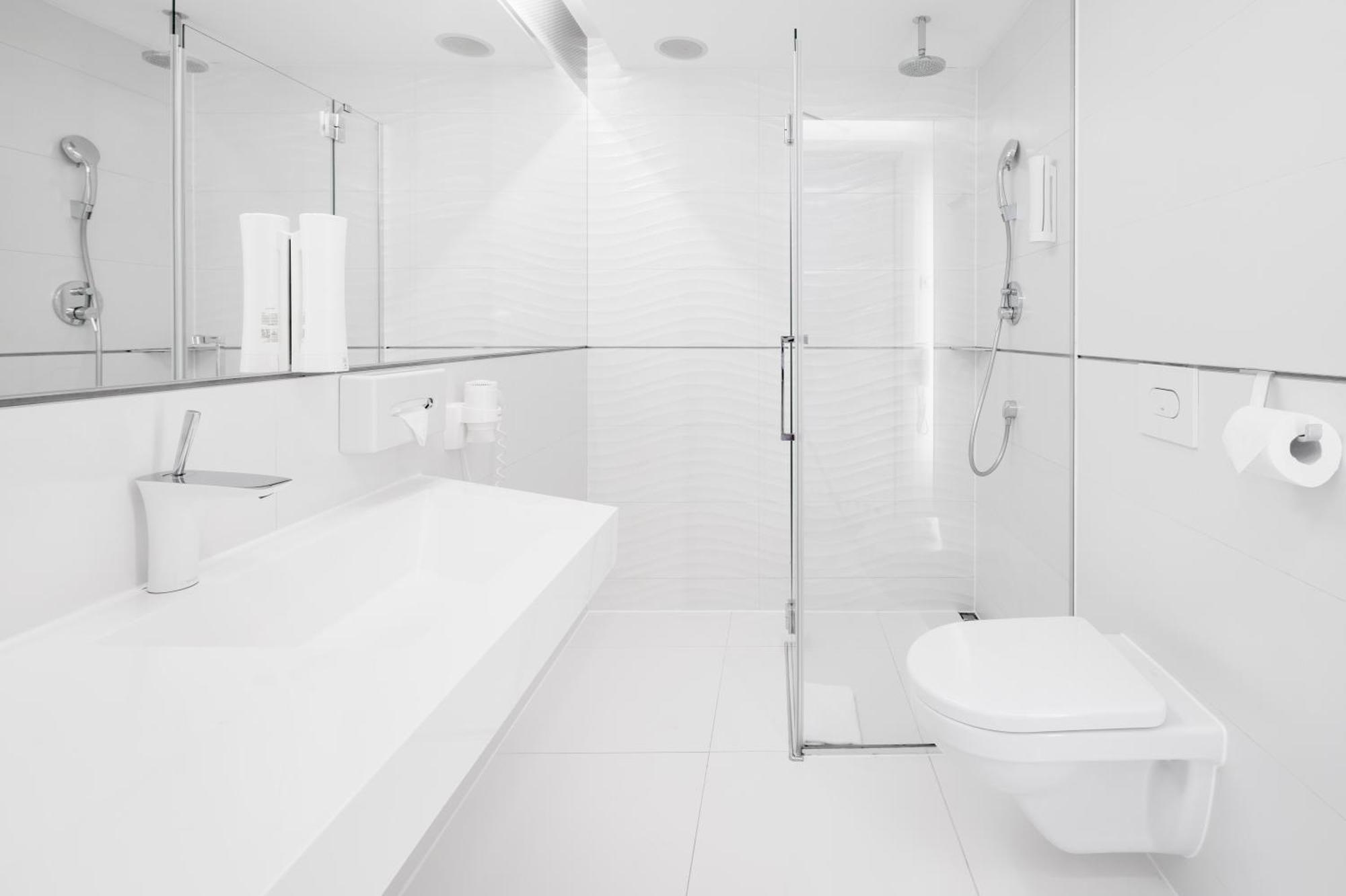 Deluxe Ferienwohnung mit seitlichem Meerblick