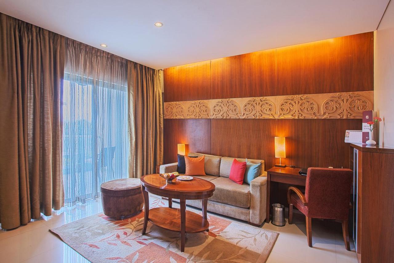 One Bedroom Executive Suite Balcony