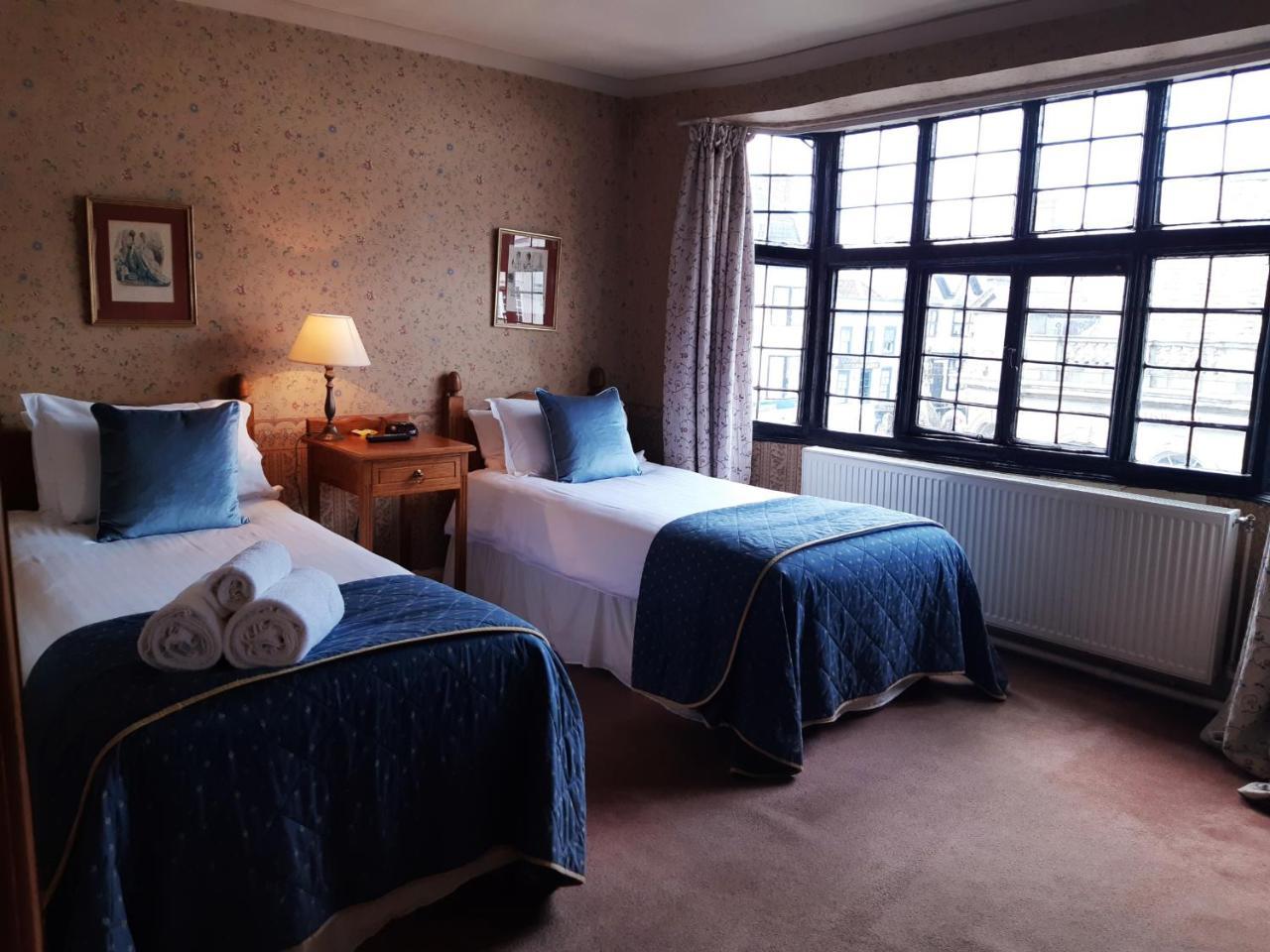 Twin Room Dog Friendly