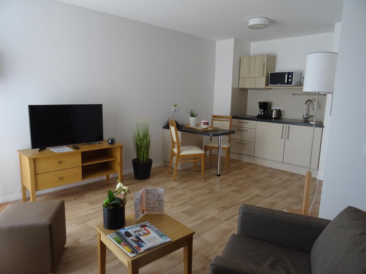 Standard Apartment,543632205:JPEG