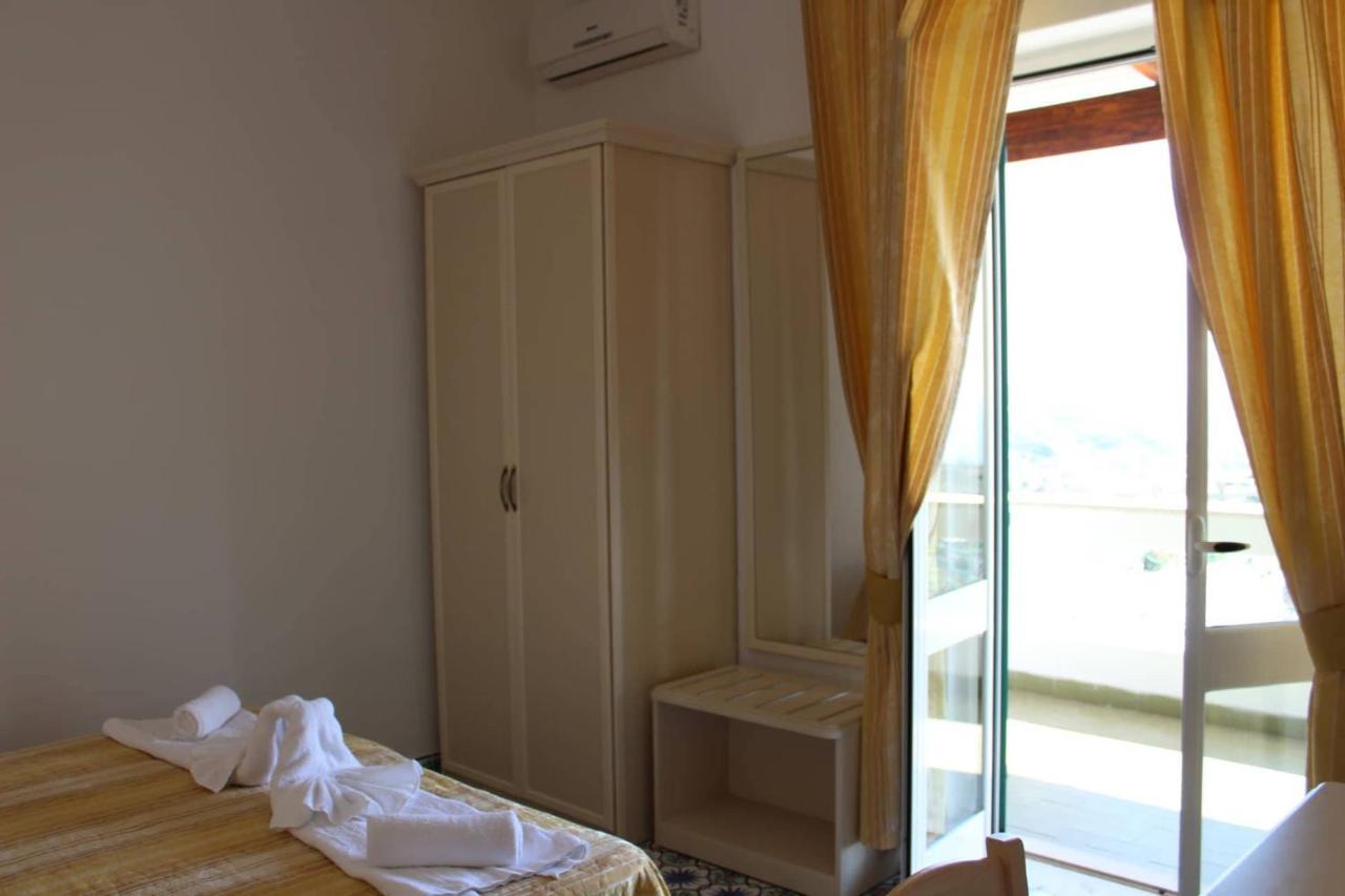 Superior Double or Twin Room Sea View,776644579:JPEG