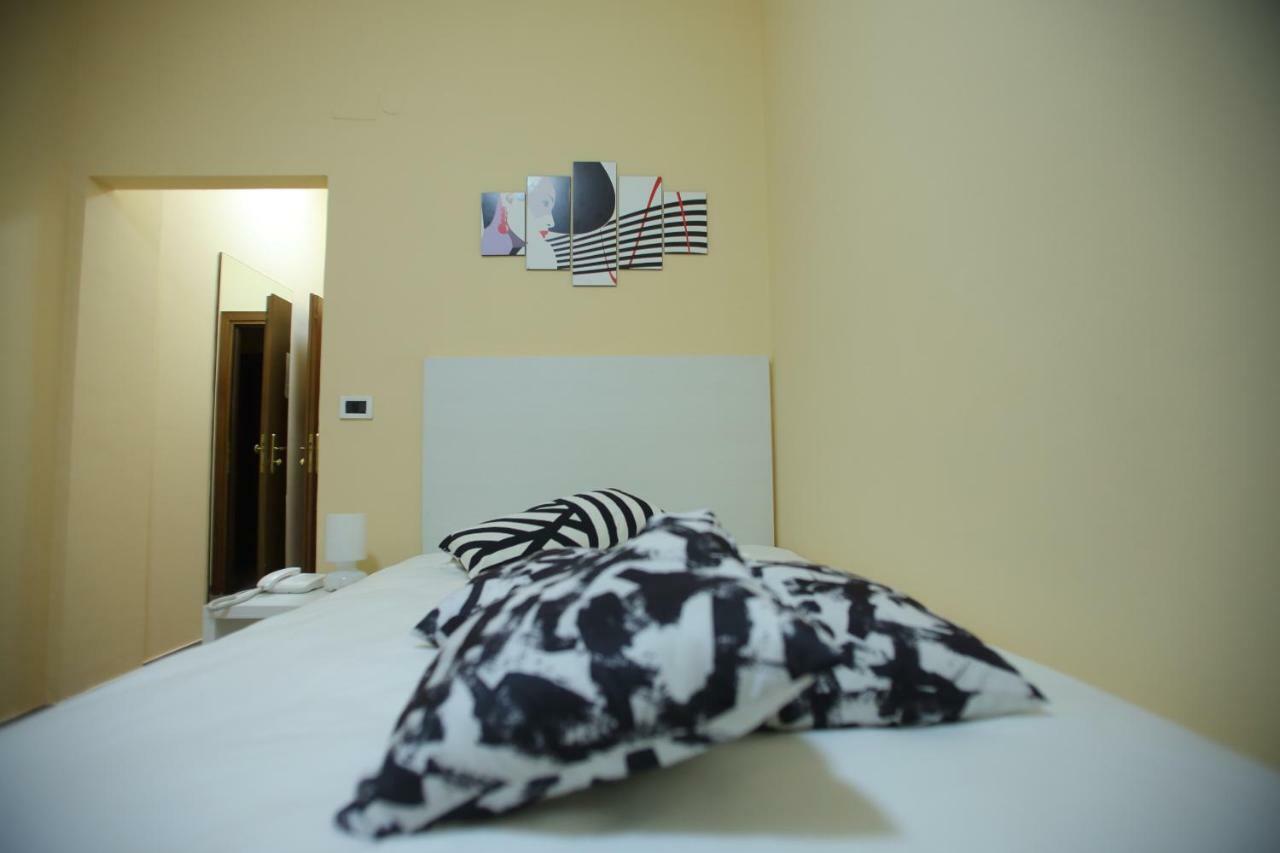 Superior Single Room,781419933:JPEG
