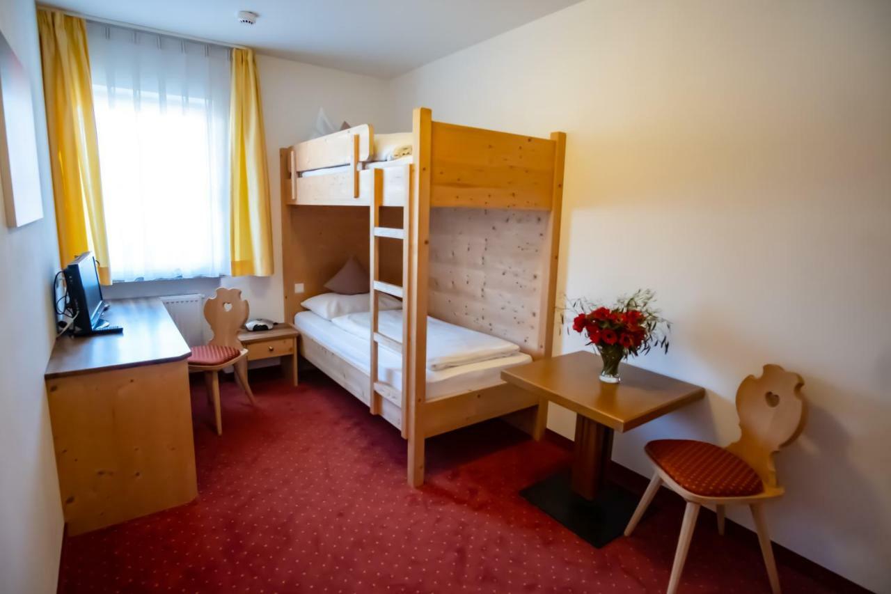 Family Suite,783679632:JPEG
