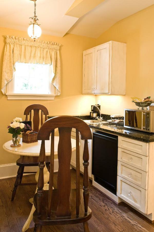 The Magnolia Suite