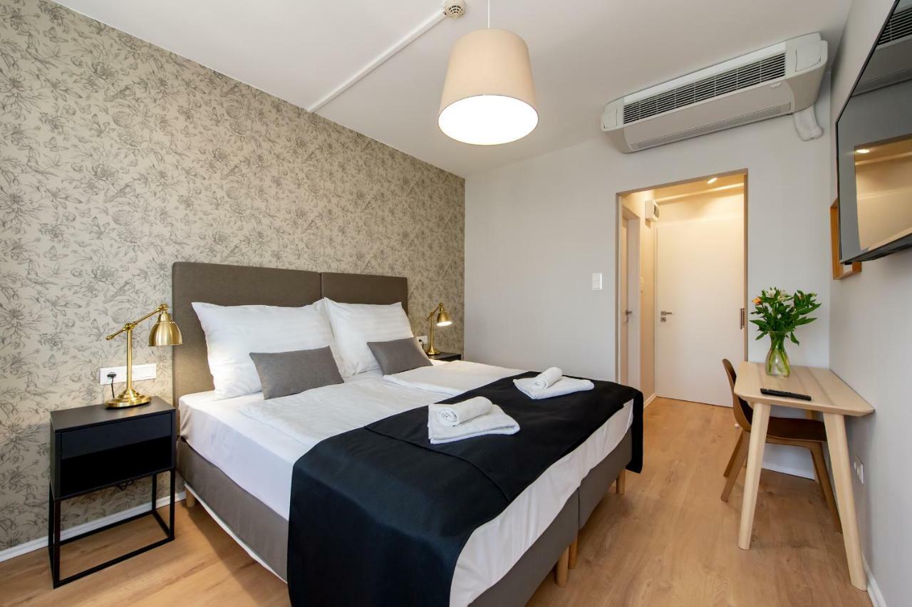Double or Twin Room with Bathroom