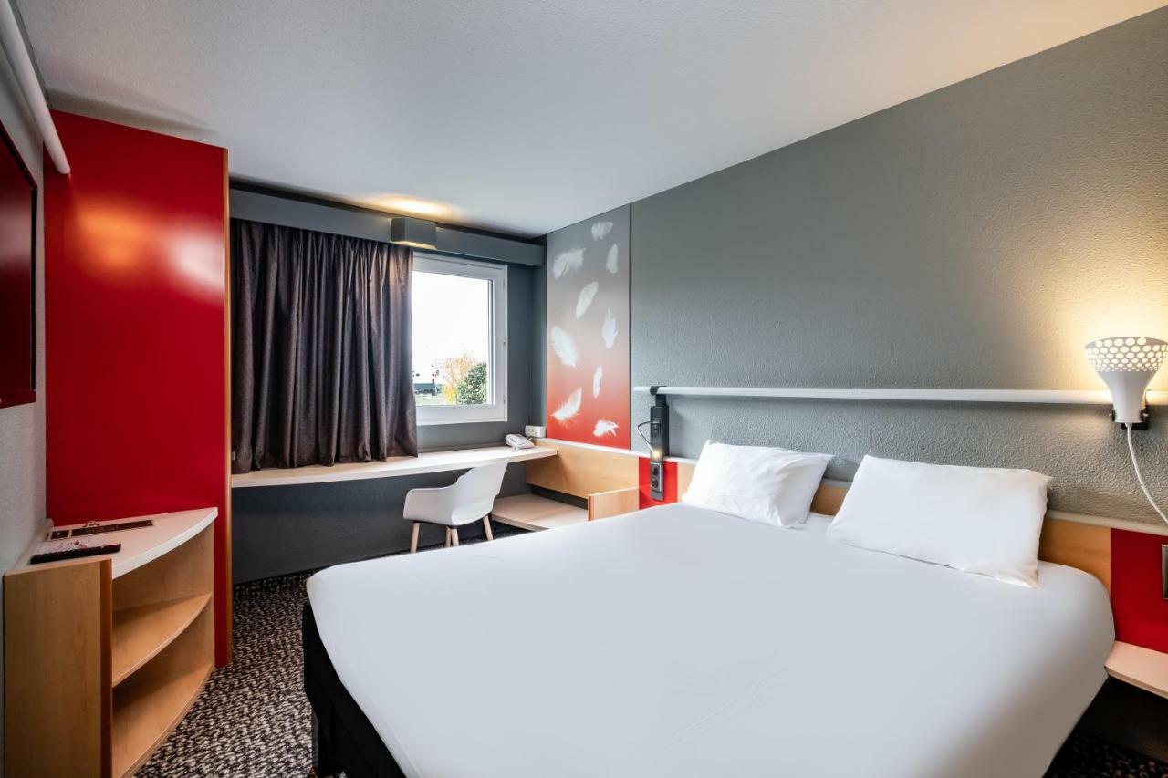 Standard Double Room,1704962345:JPEG
