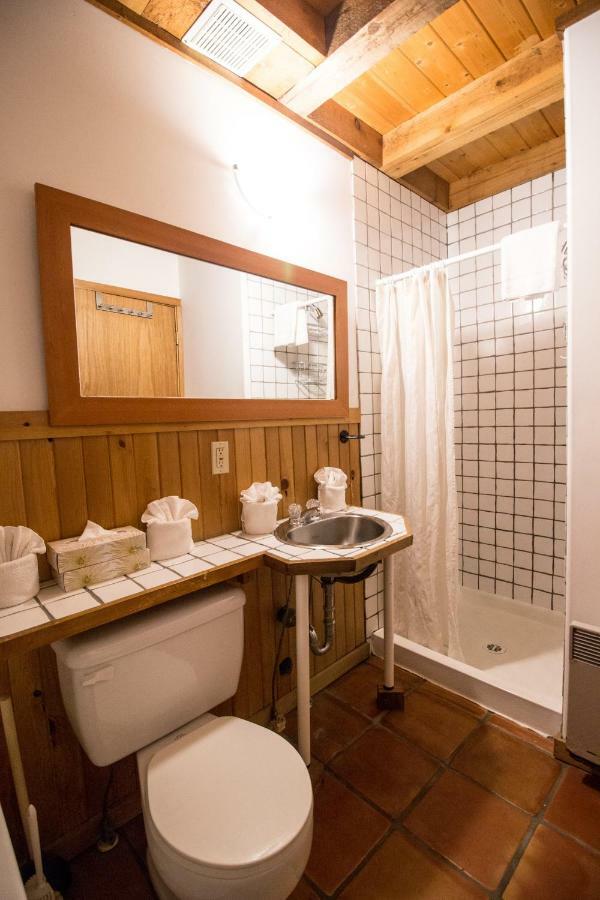 Two Bedroom Cottage B Hot Tub Forest View