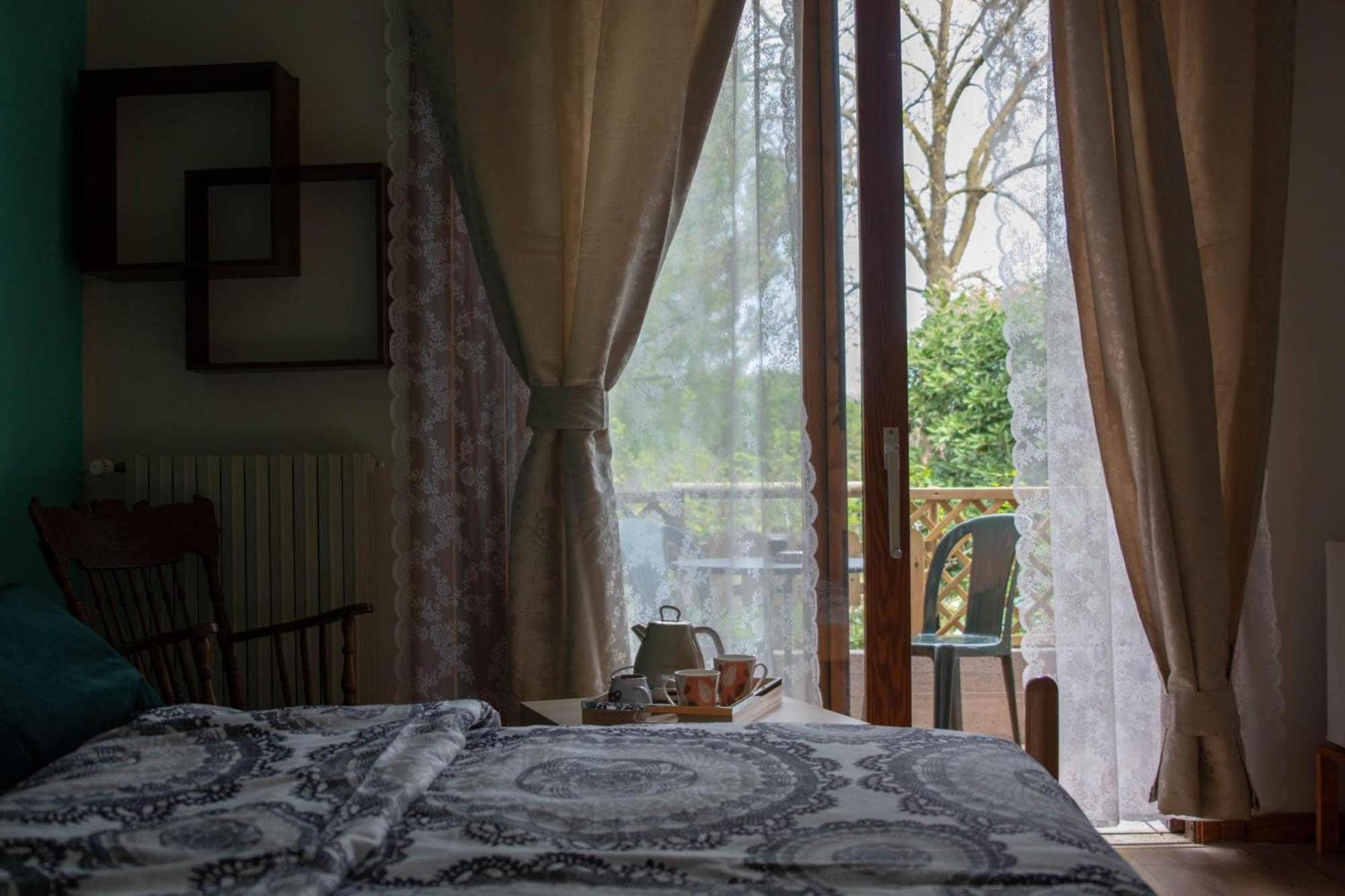 Large Double or Twin Room,997669596:JPEG