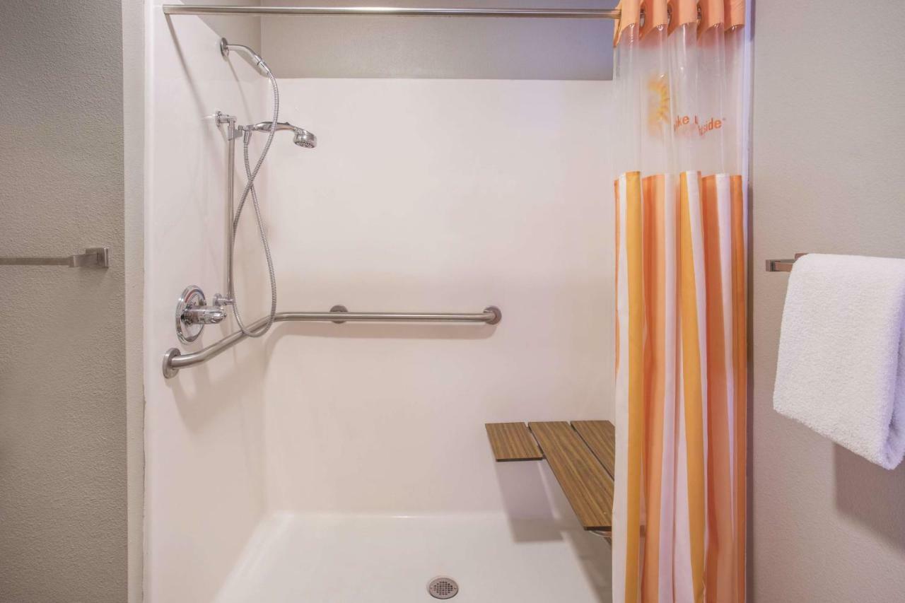 King Room - Mobility Access/Non-Smoking