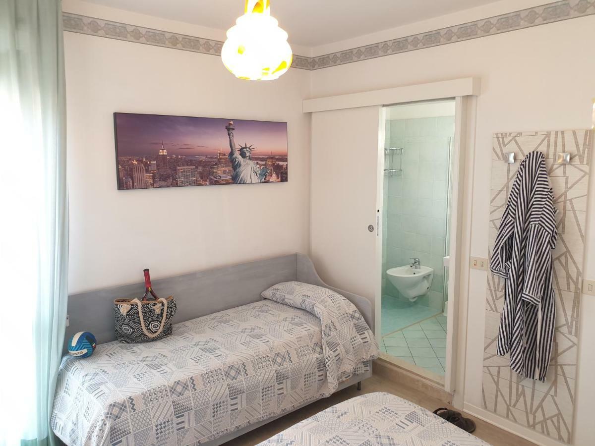 Superior Triple Room,789911763:JPEG