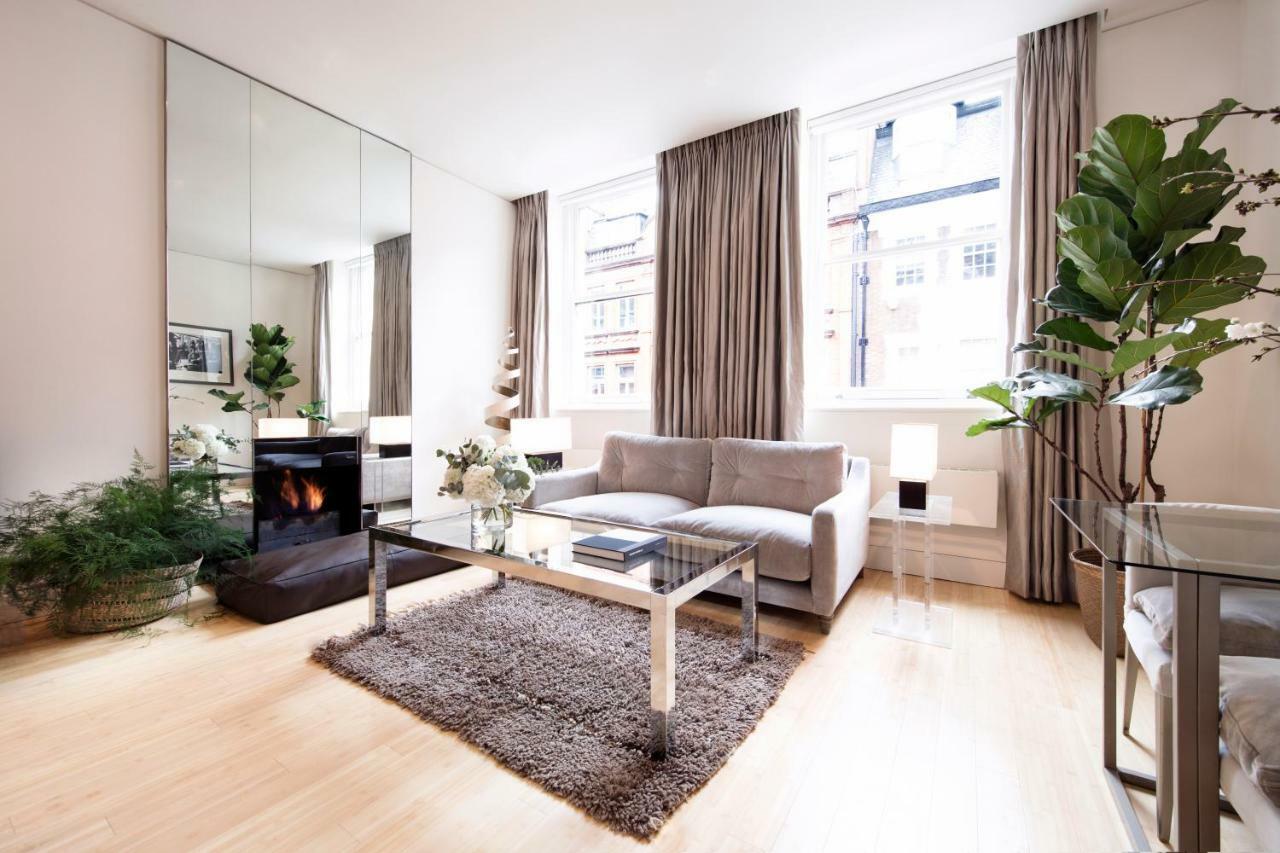 Deluxe One-Bedroom Suite