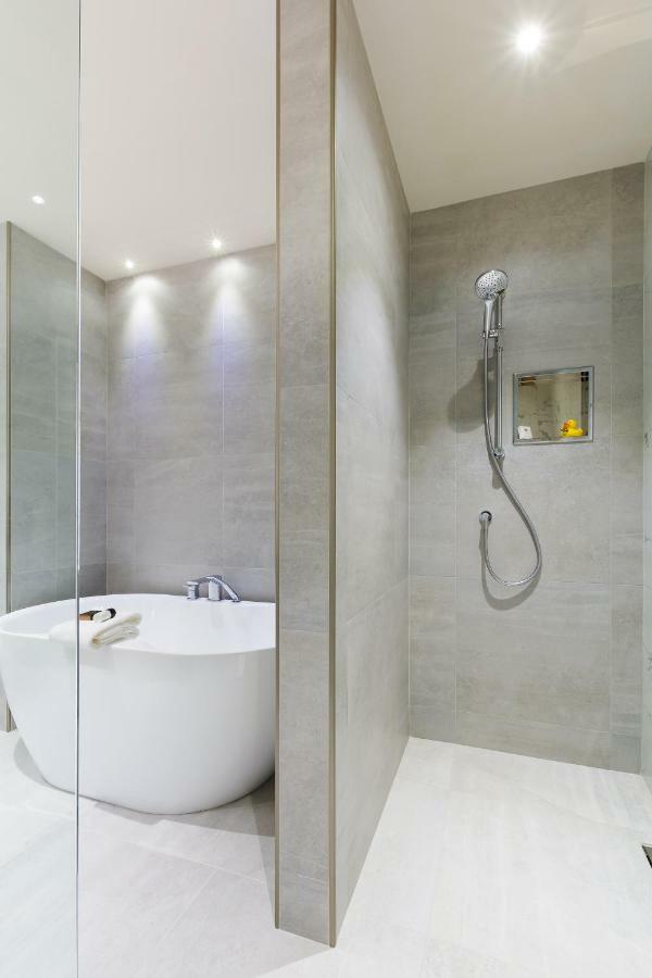 Classic Room Bath