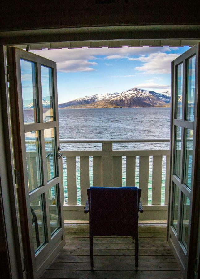 Superior Twin Room with Sea View