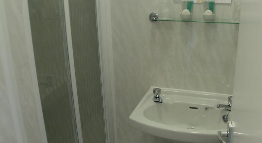Standard Double Room with Bath