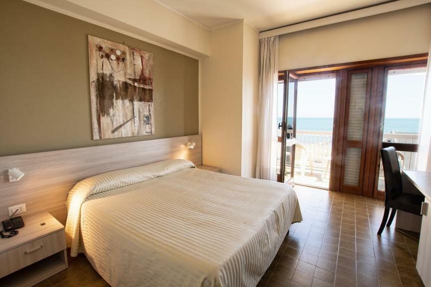 Chambre Double - Vue sur Mer