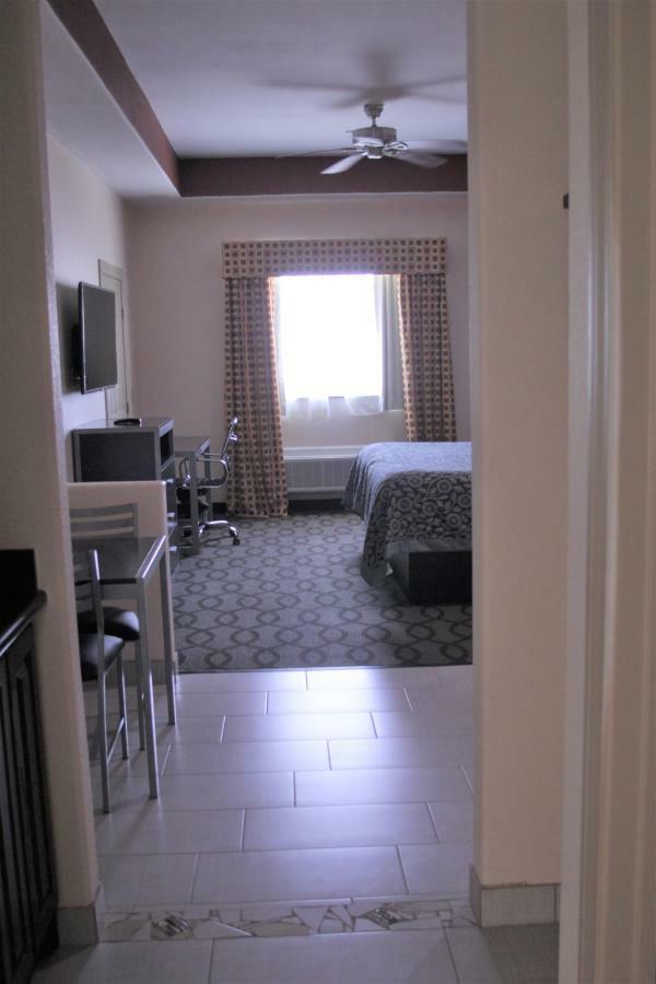 Queen Suite