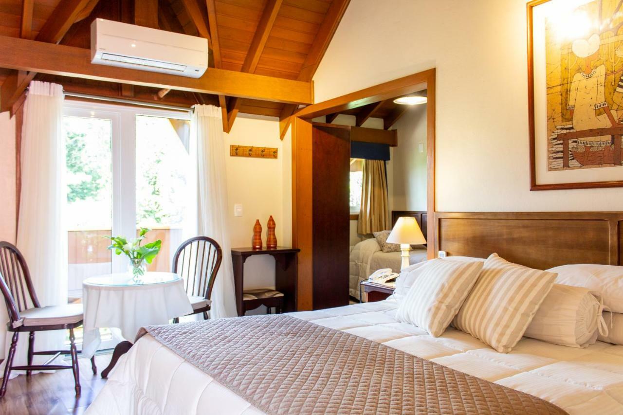 Apartamento Luxo Quádruplo com varanda