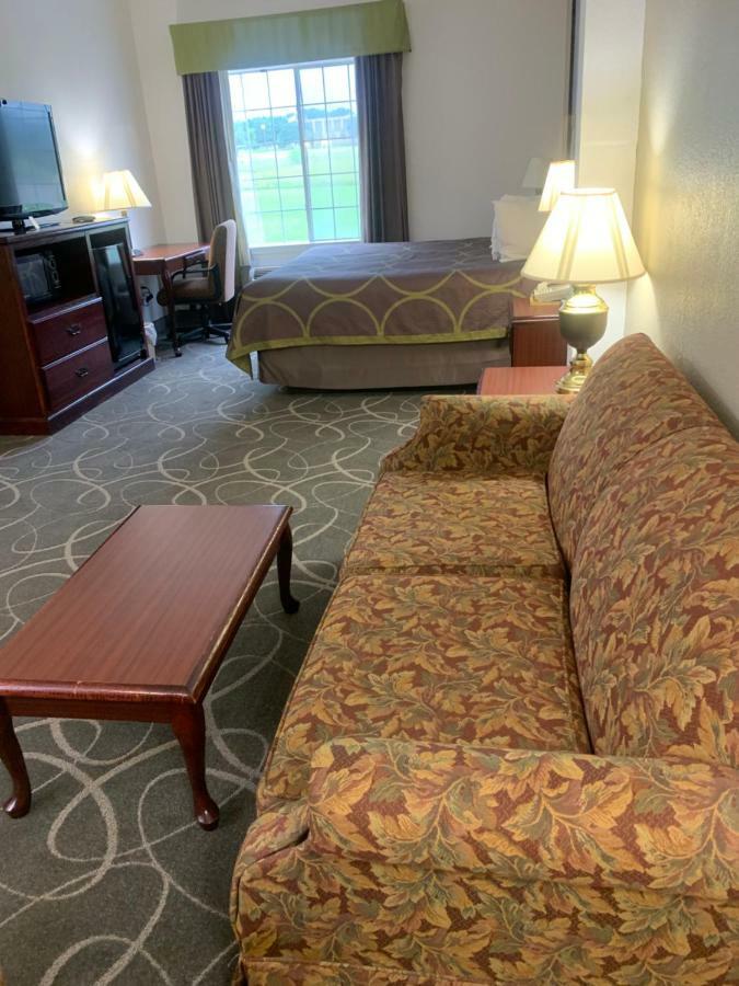 Deluxe King Room Smoking