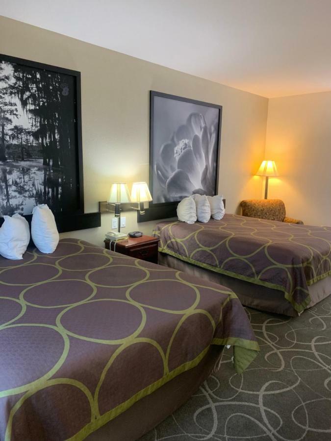 Queen Room Two Queen Beds Non-Smoking