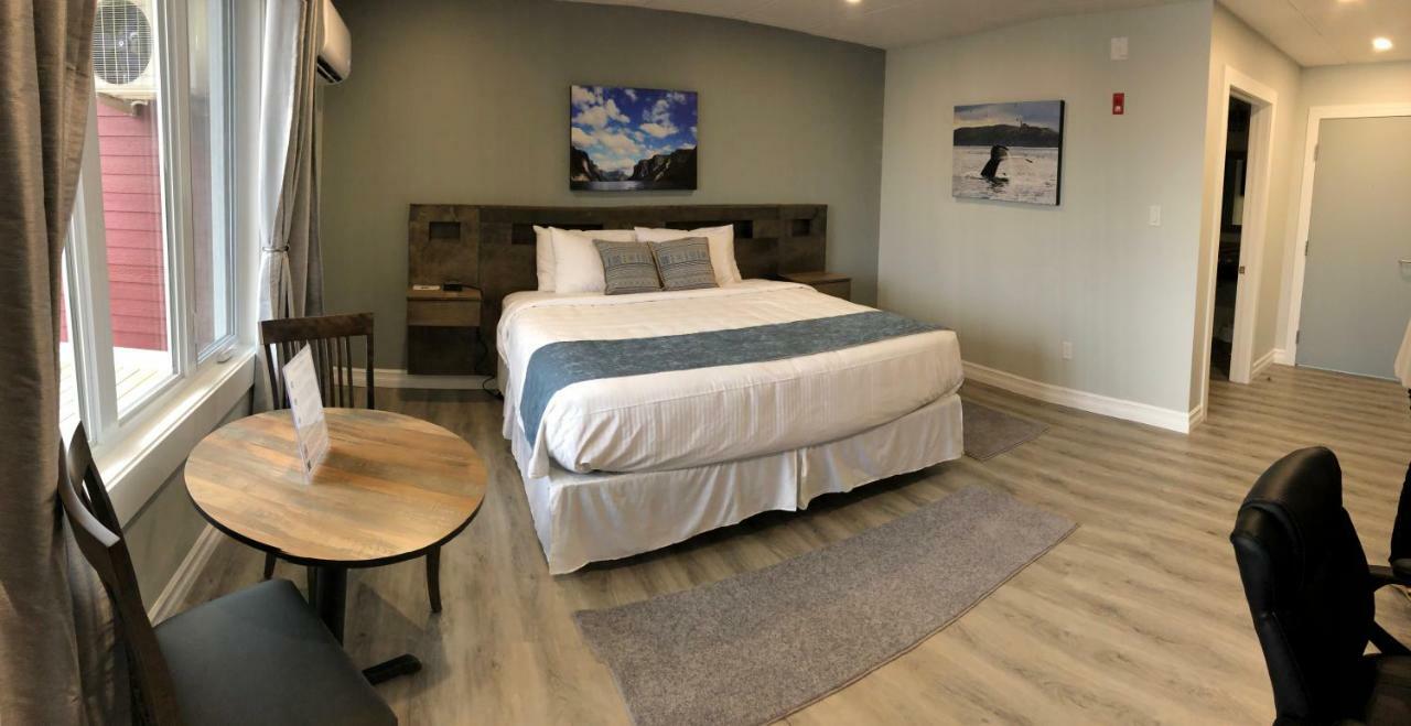 King Suite with Sea View