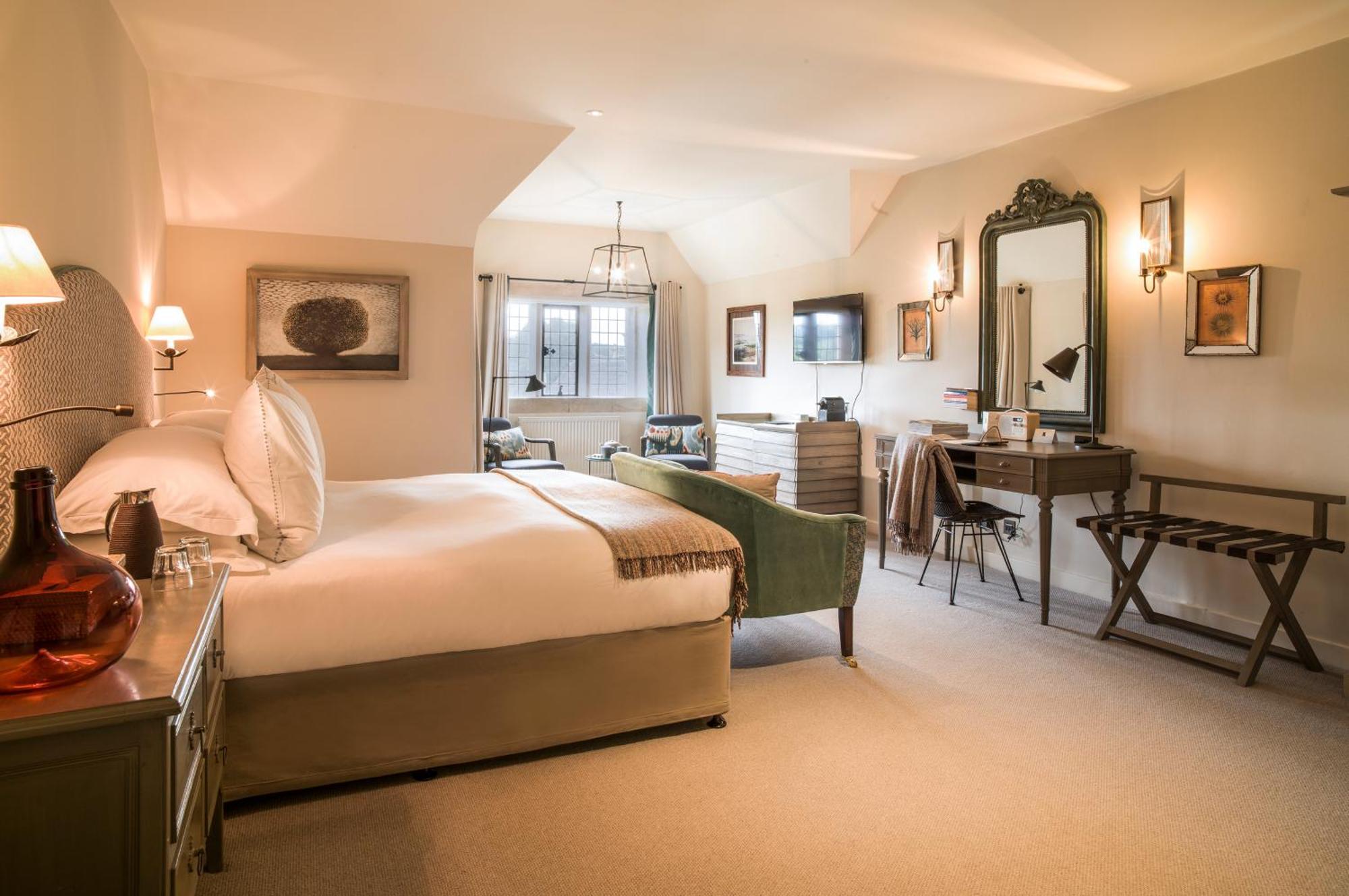 Superior Deluxe Double or Twin Room