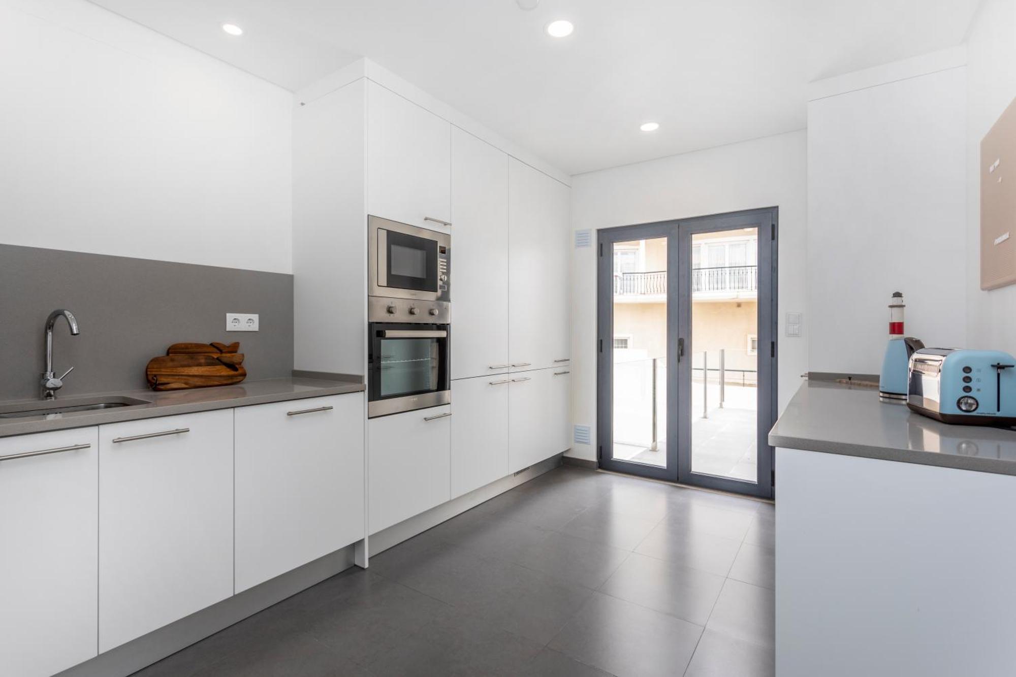 Two-Bedroom Apartment,822587957:JPEG