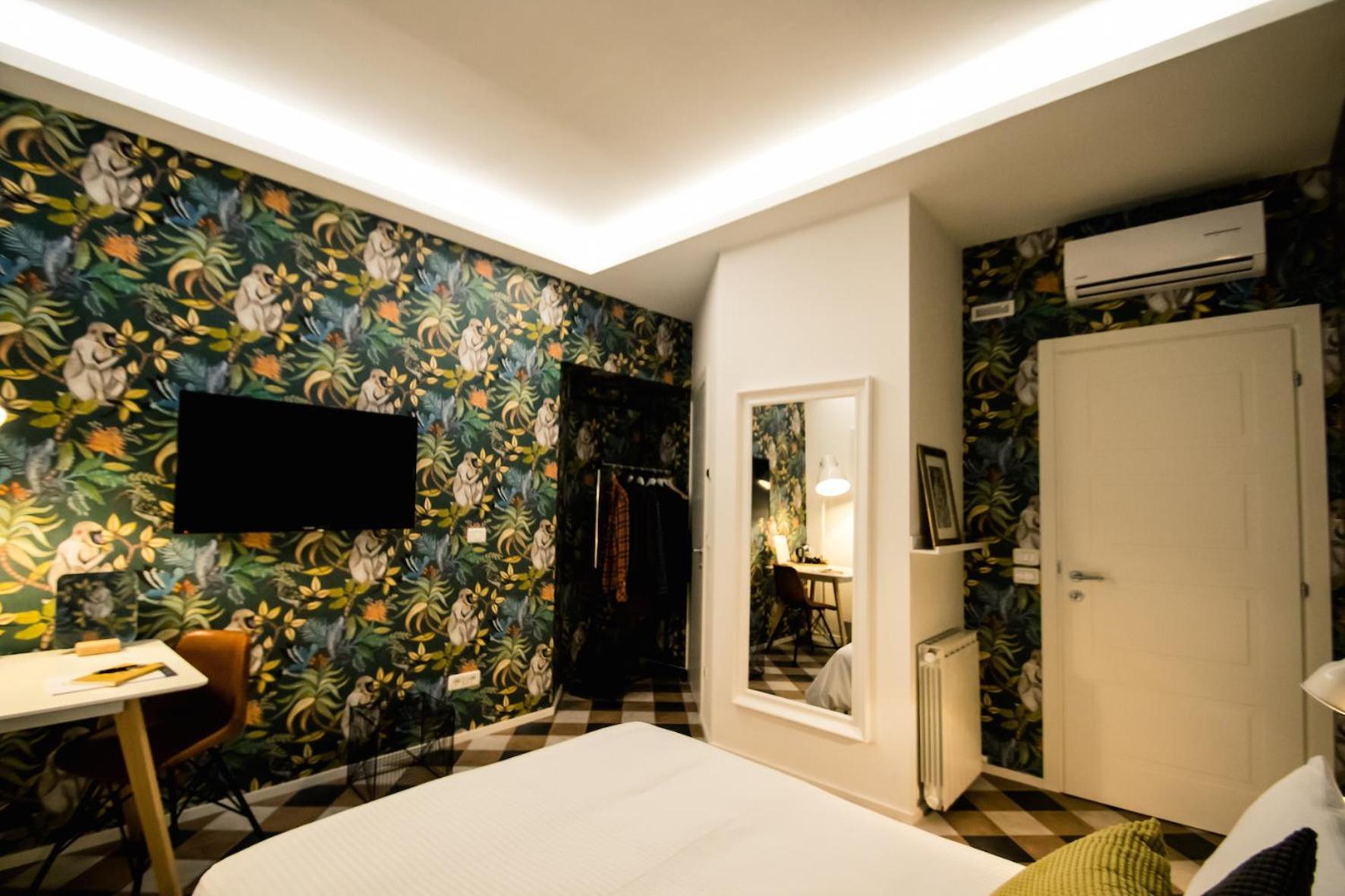 Standard Double Room Private Garden