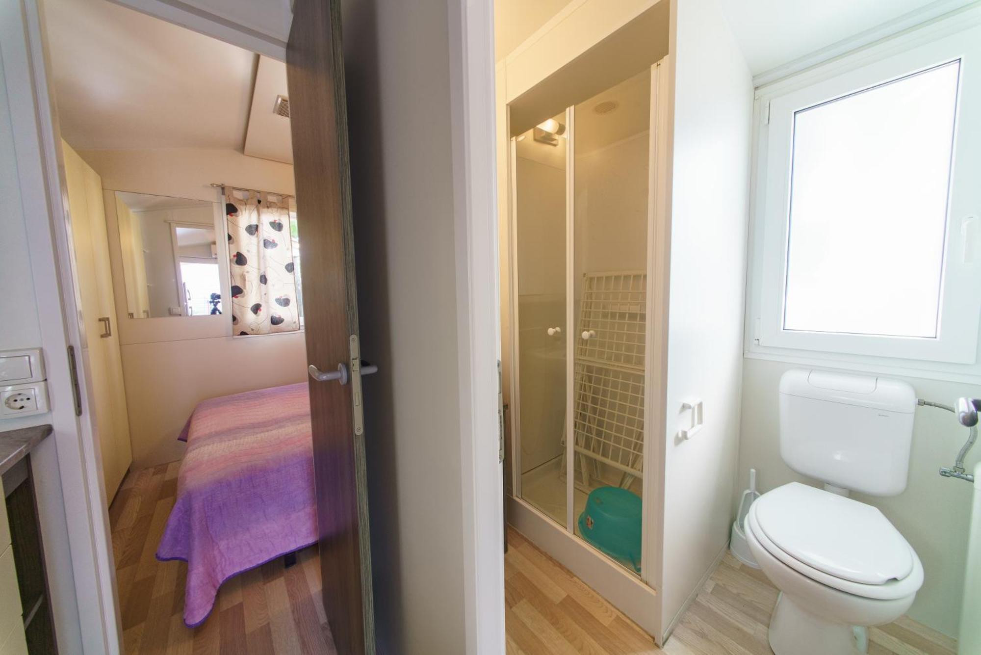 Mobile Home,822900125:JPEG