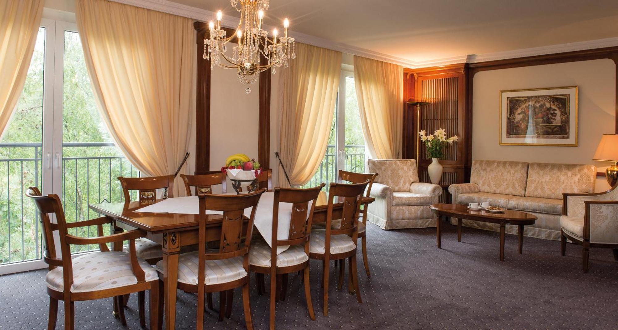 Park Suite