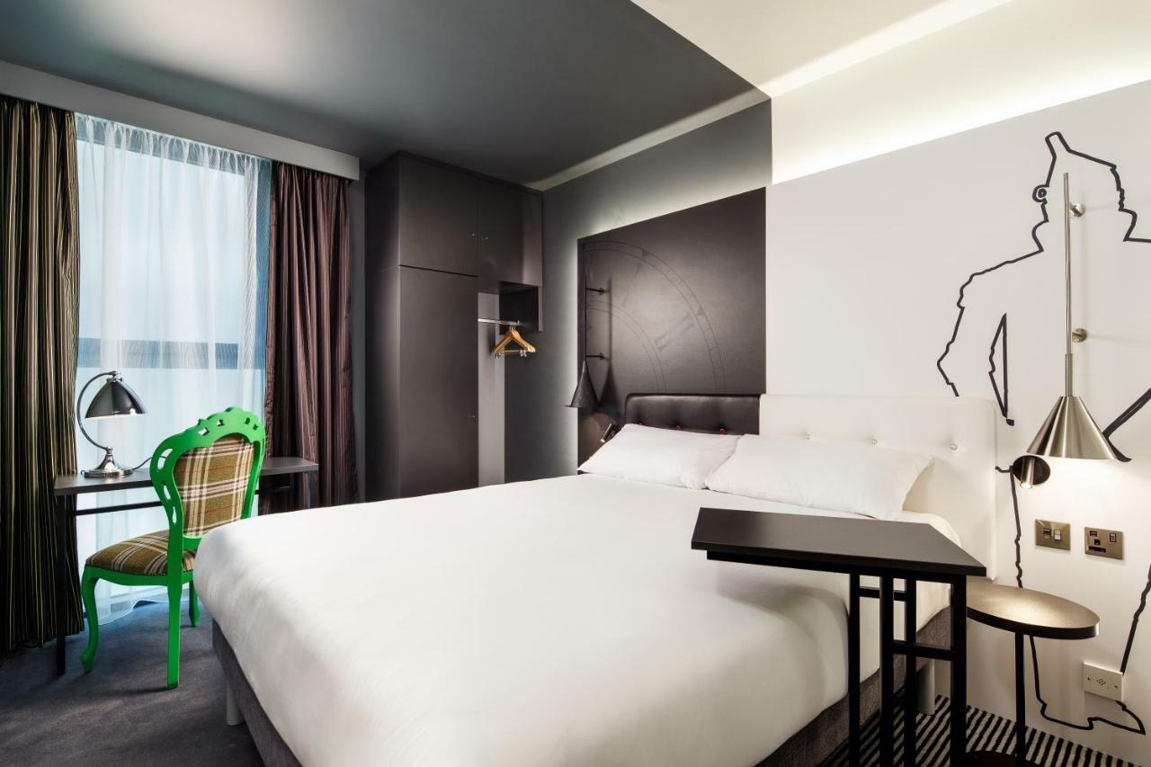 Double Room with View
