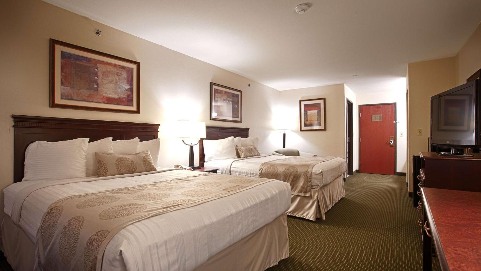 Queen Room with Two Queen Beds