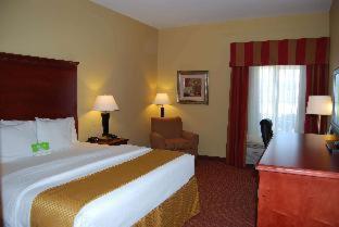 King Room with Bath Tub - Mobility/Hearing Accessible - Non-Smoking
