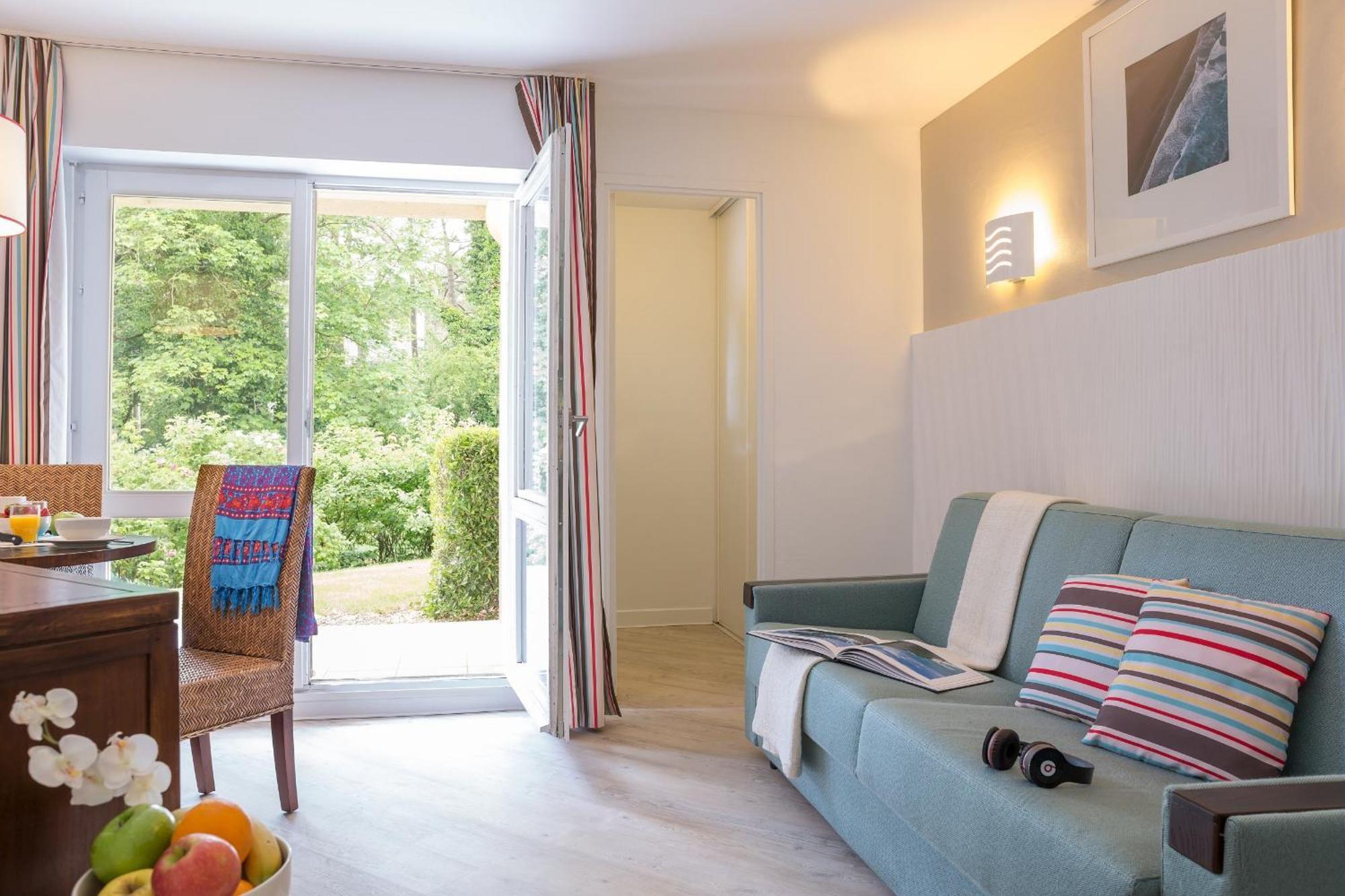 One-Bedroom Apartment Terrace or Balcony,843634700:JPEG