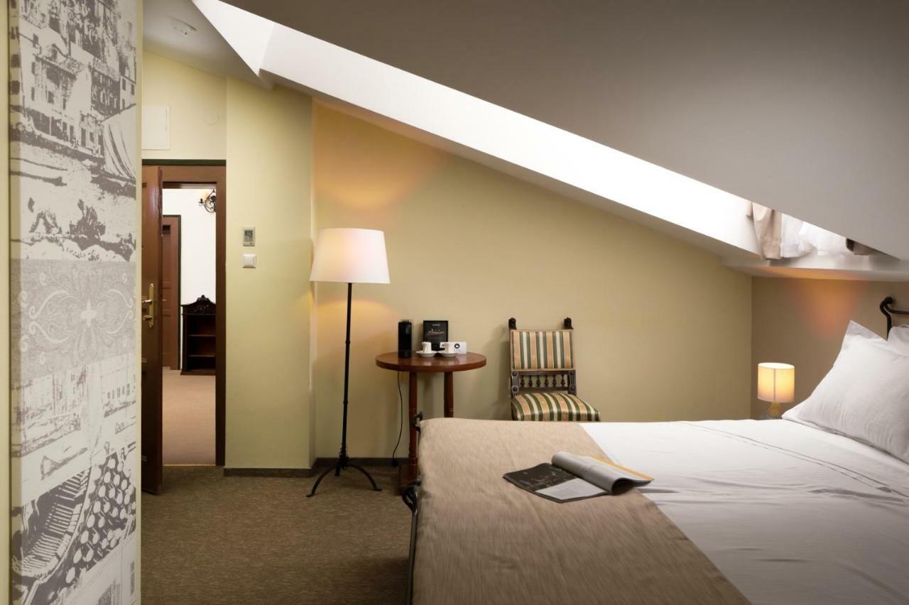 Standard Doppelzimmer - Dachgeschoss
