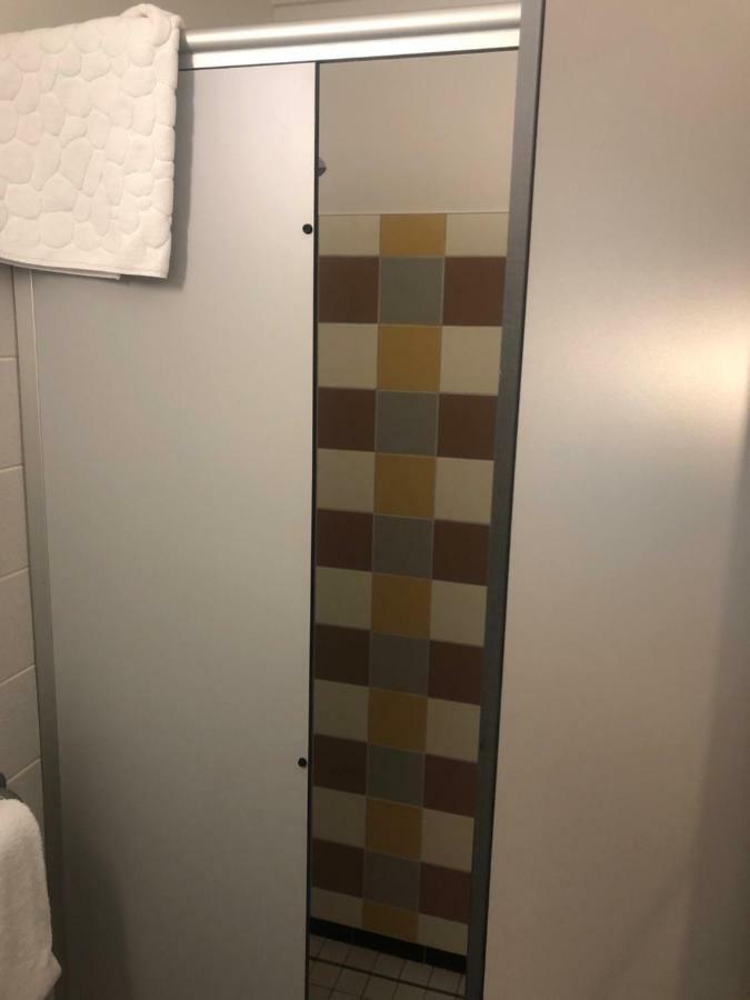 Single Room Shower,846926150:JPEG