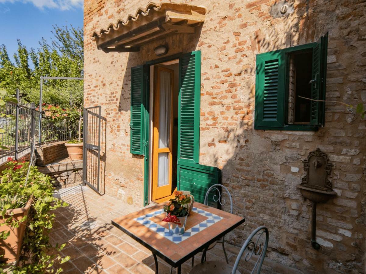 Comfort Single Room Private Garden Separate building