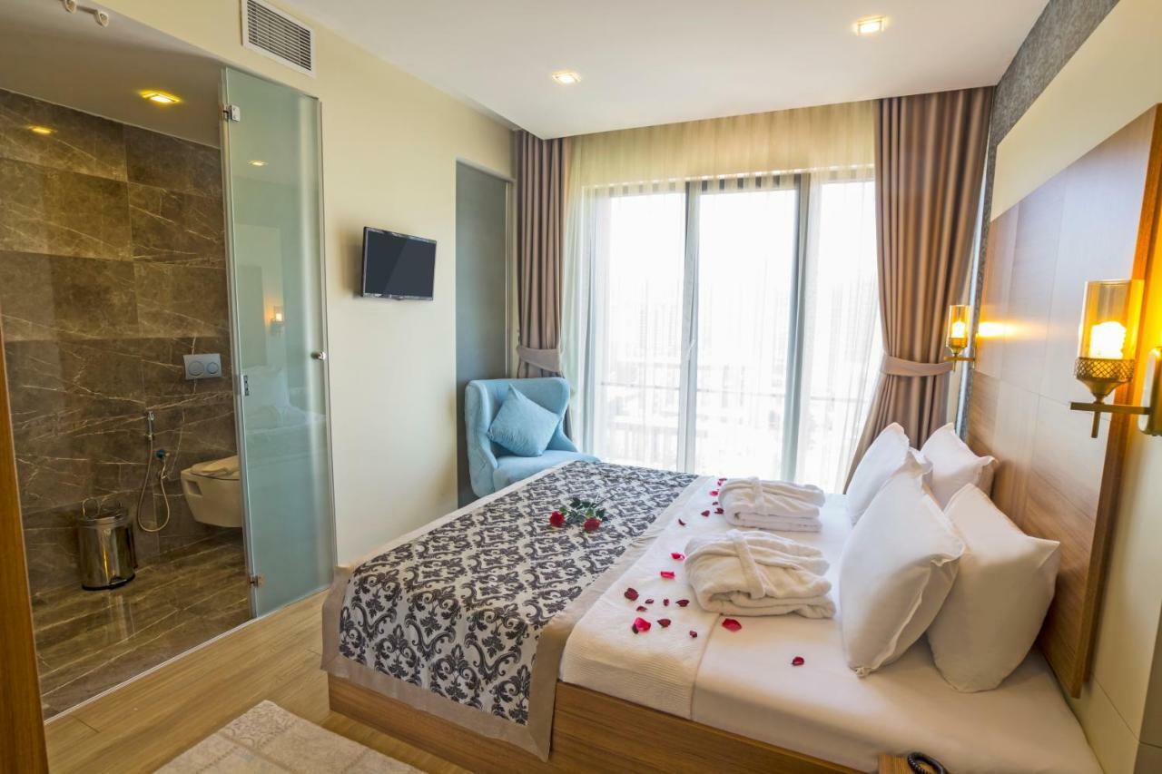 Triple Room with Sea View